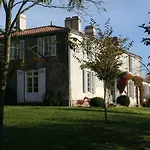 Logis Vendéen, 40 Min De La Casa vacanze *