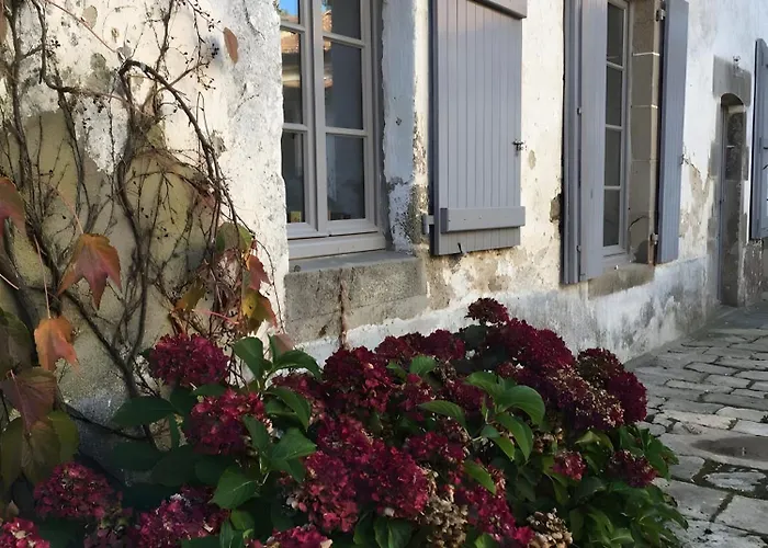 펜션 Logis Vendeen, 40 Min De La Saint-Étienne-du-Bois