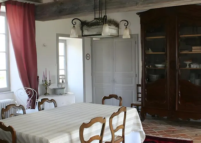 Logis Vendéen, 40 Min De La *